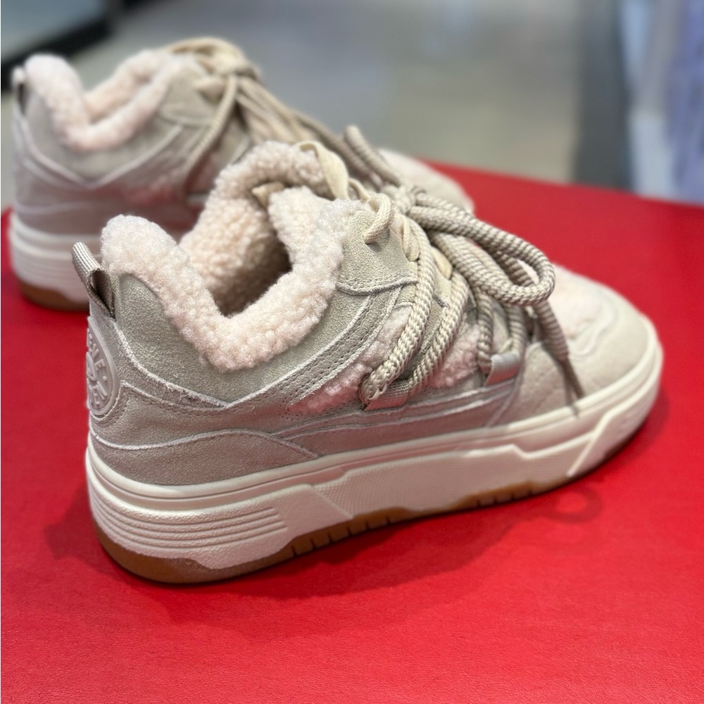 Steve Madden Grey  Fleece-Lined Sneakers